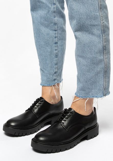 Chaussures à lacets en cuir avec semelle plateforme - noir 