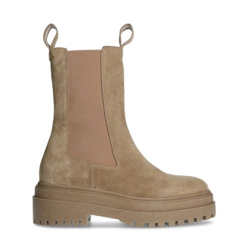 Beige suède chelsea boots
