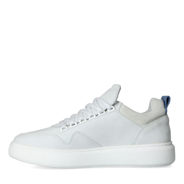 Weiße Nubuk-Sneaker mit blauem Detail