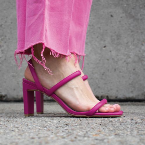 Sandales à talon droit - rose