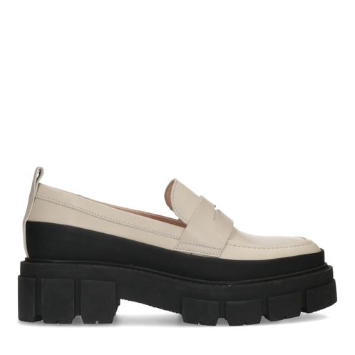 Beige leren loafers met chunky zool