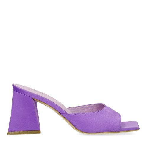 Lilafarbene Mules