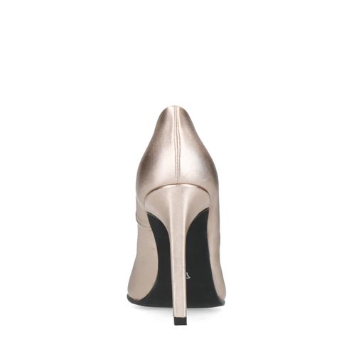 Goldfarbene Lederpumps