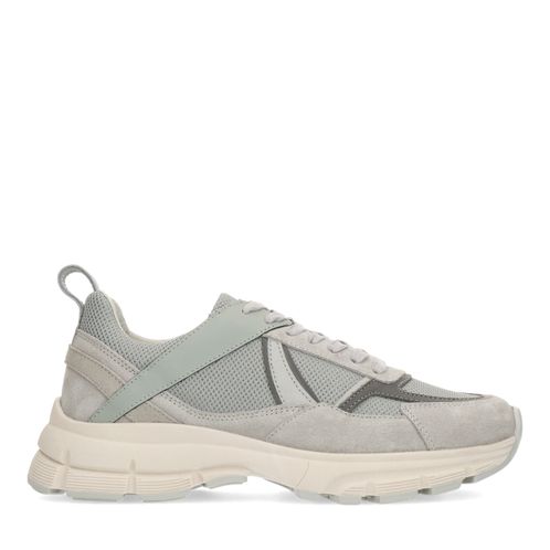 Graue Ledersneaker