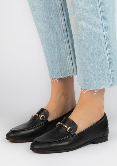 Loafers en cuir avec boucle - noir