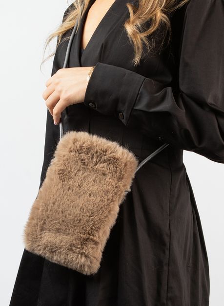 Taupefarbene Mini-Bag aus Fake Fur