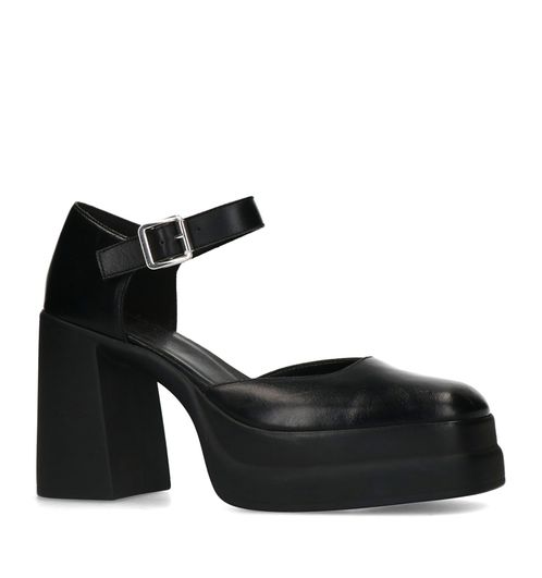 Schwarze Pumps mit Plateausohle
