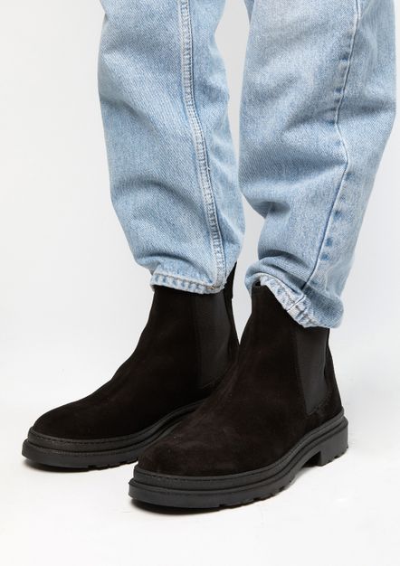 Zwarte suède chelsea boots