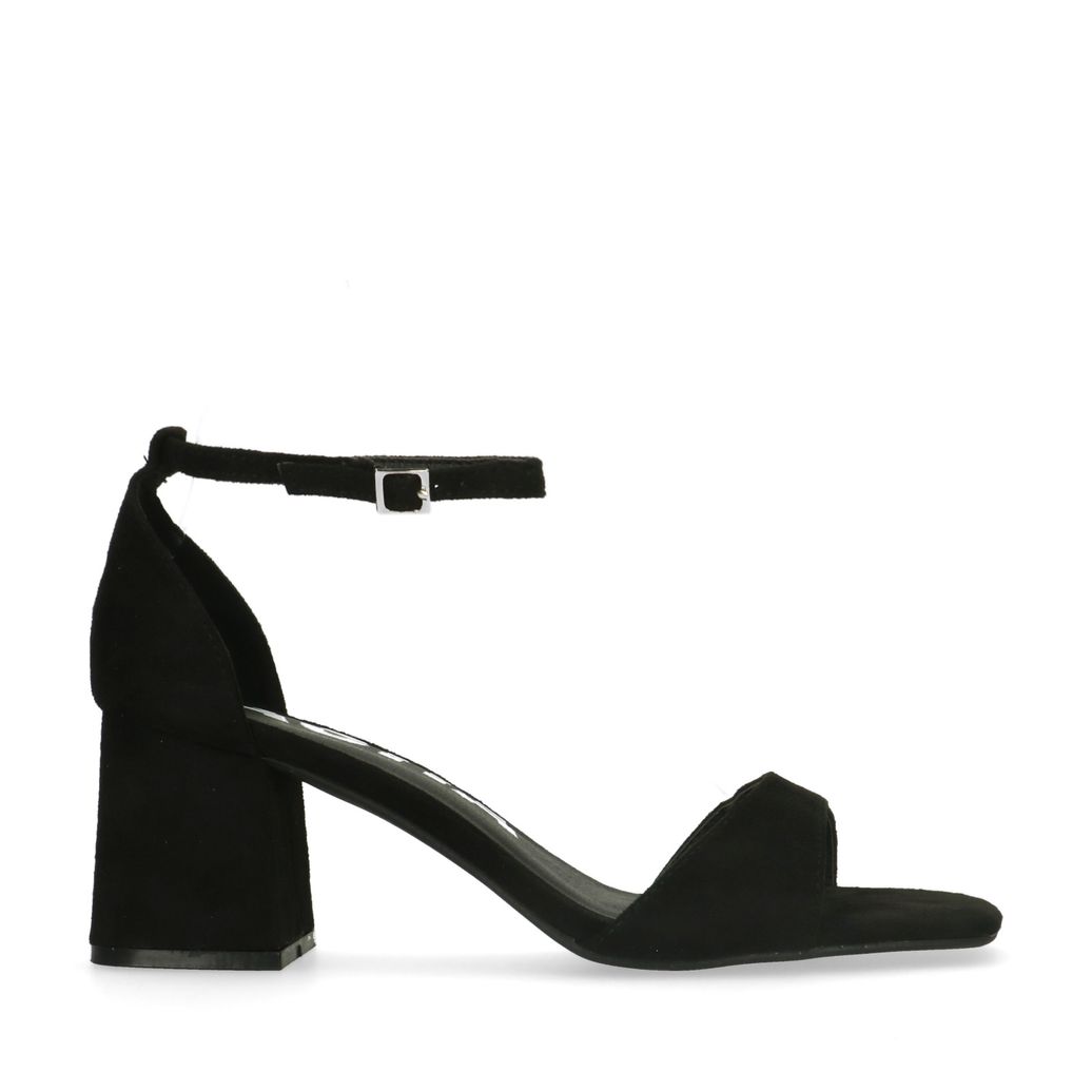 Zwarte sandalen met hak