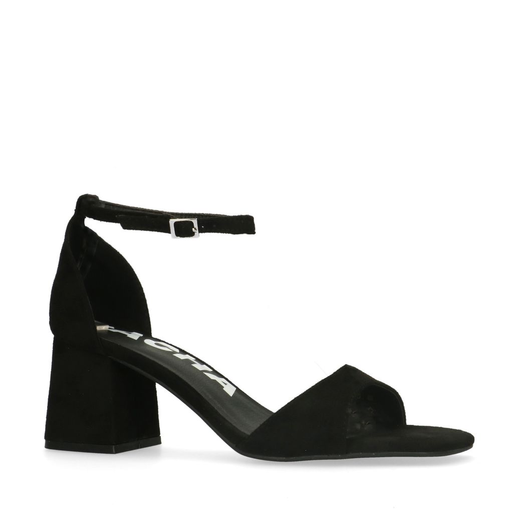 Zwarte sandalen met hak