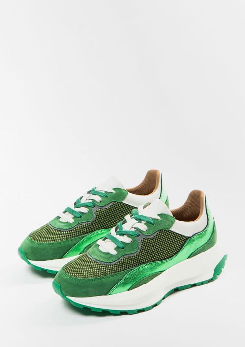 Grüne Sneaker mit Metallic-Details