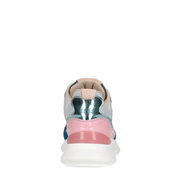 Blaue Veloursleder-Sneaker mit rosa Details