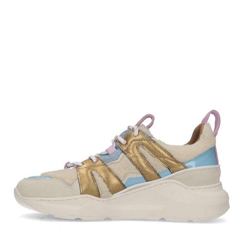 Beigefarbene Sneaker mit farbigen Details