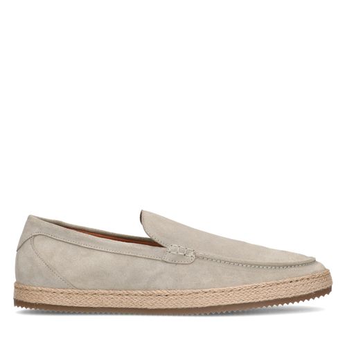 Beige suède loafers