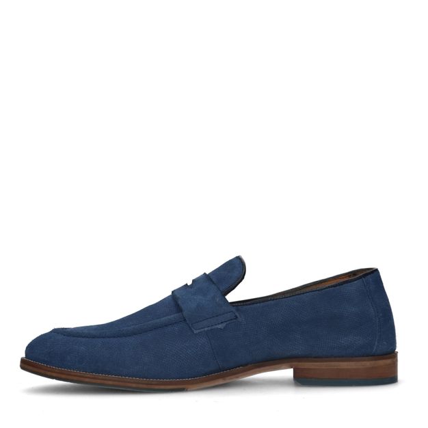 Blauwe suède penny loafers