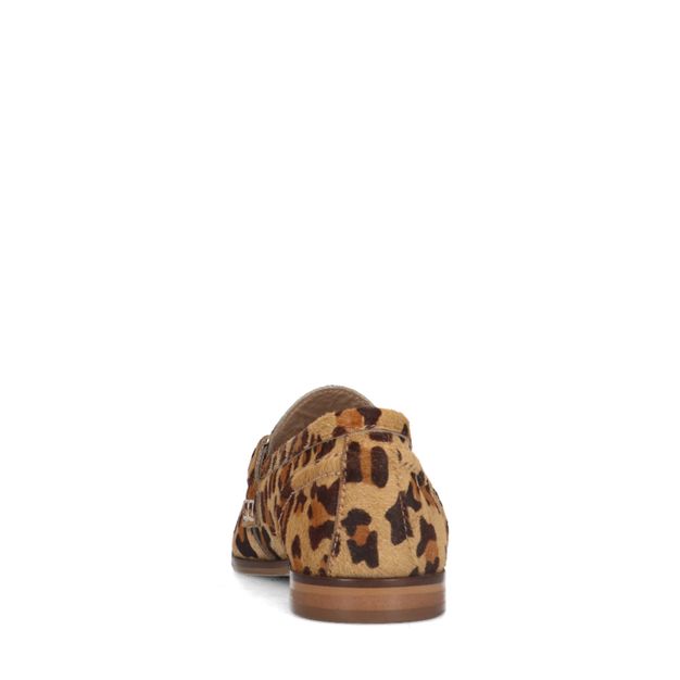 Loafers en cuir imprimé léopard avec boucle