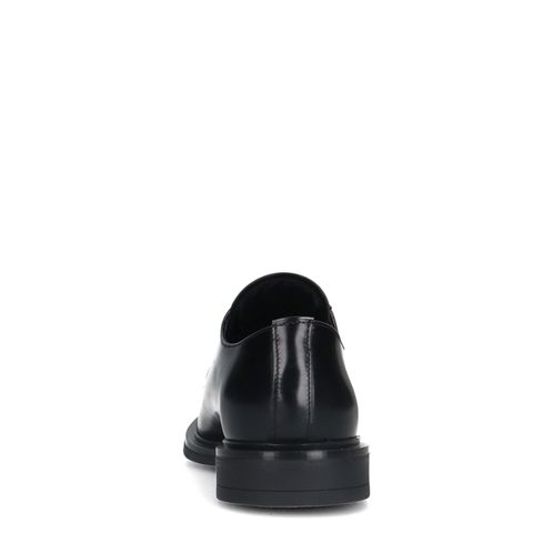 Zwarte leren veterschoenen