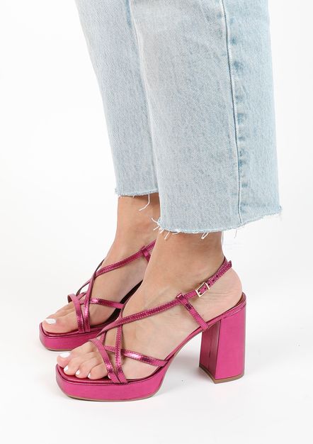 Sandales à talon métallisées - rose