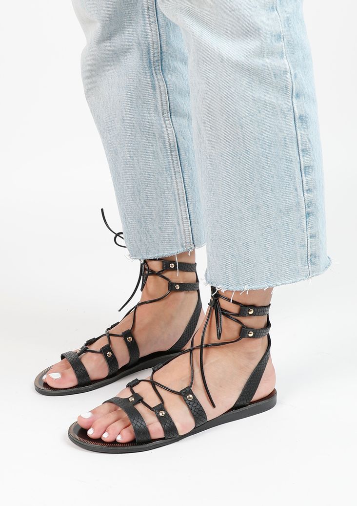 Zwarte leren sandalen