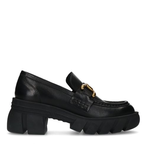 Chunky schwarze Leder-Loafer mit goldfarbener Kette