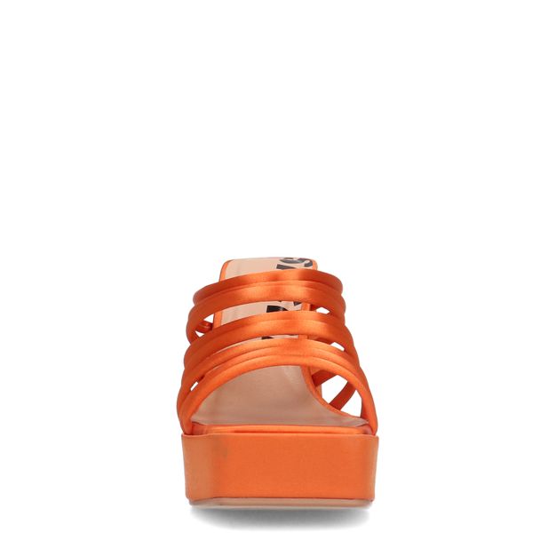 Oranje satin sandalen met plateau hak