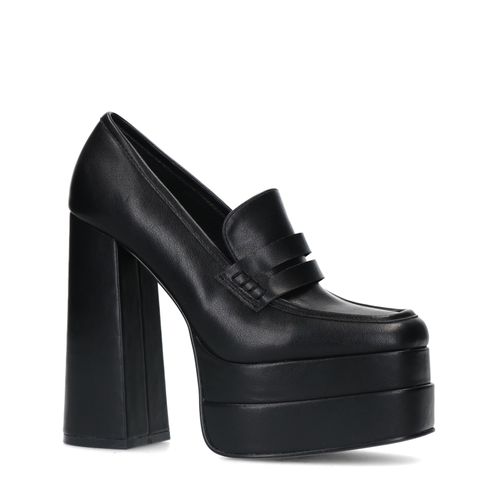 Zwarte loafers met plateau hak