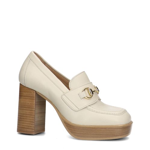 Loafers en cuir avec talon - blanc cassé