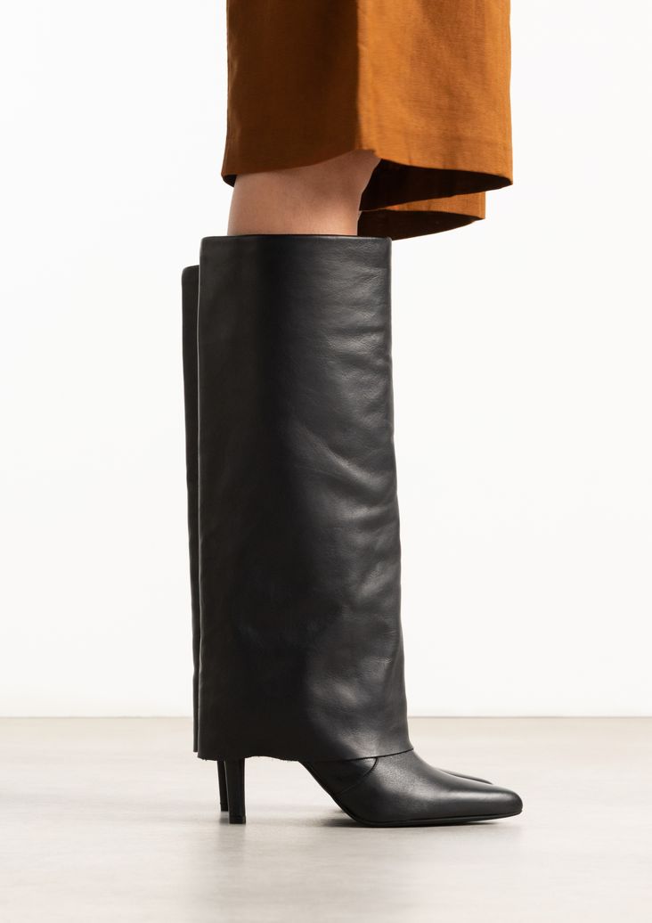 Bottes hautes en cuir avec rabat - noir