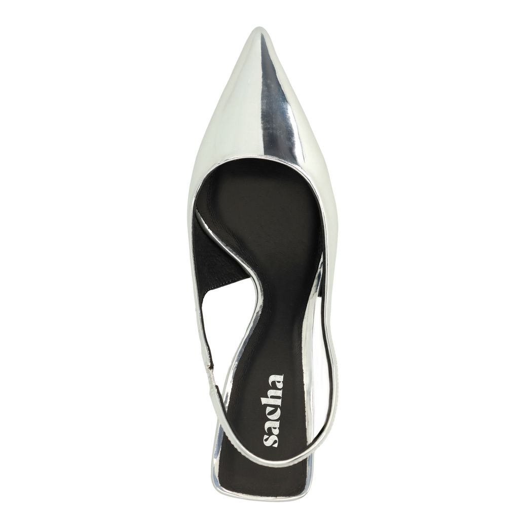 Silberfarbene Slingbackpumps in Metallic-Optik