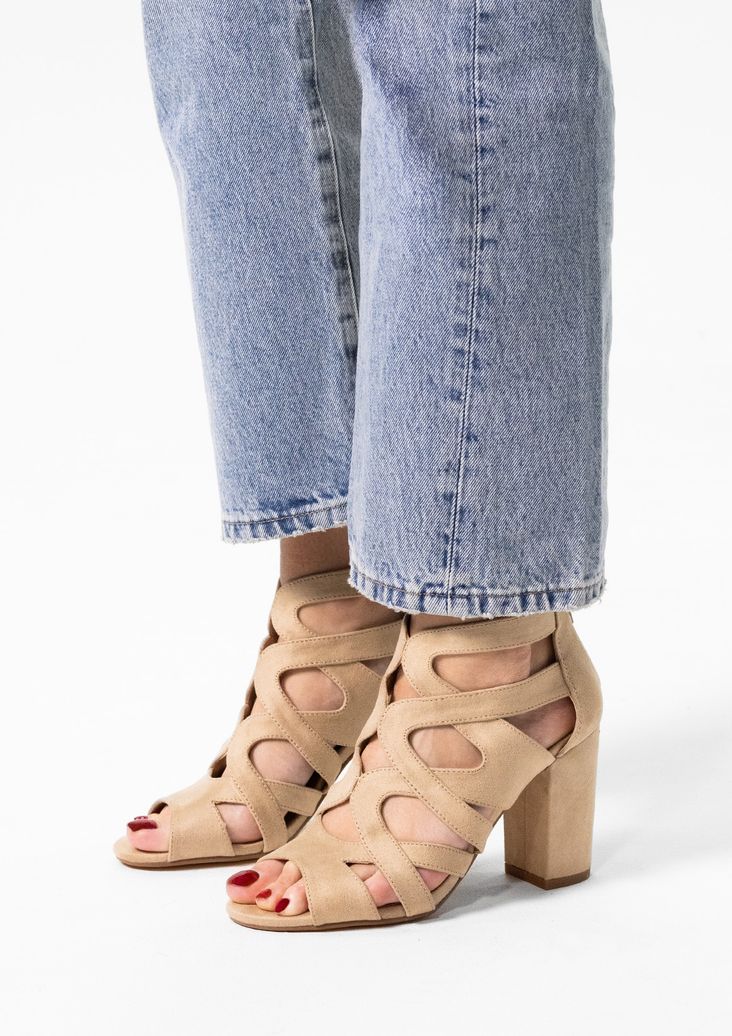 Sandales ajourées daim à talon - beige