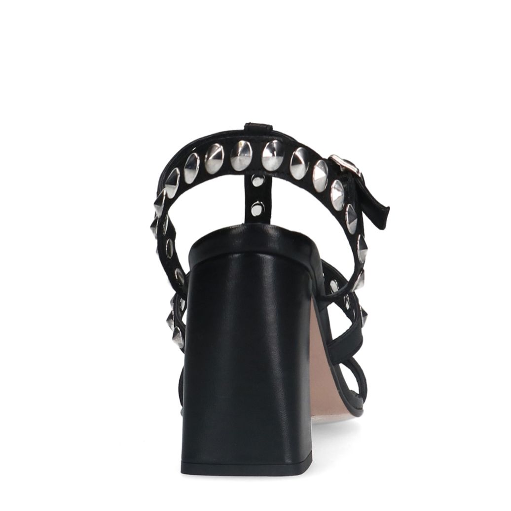 Zwarte sandalen met hak