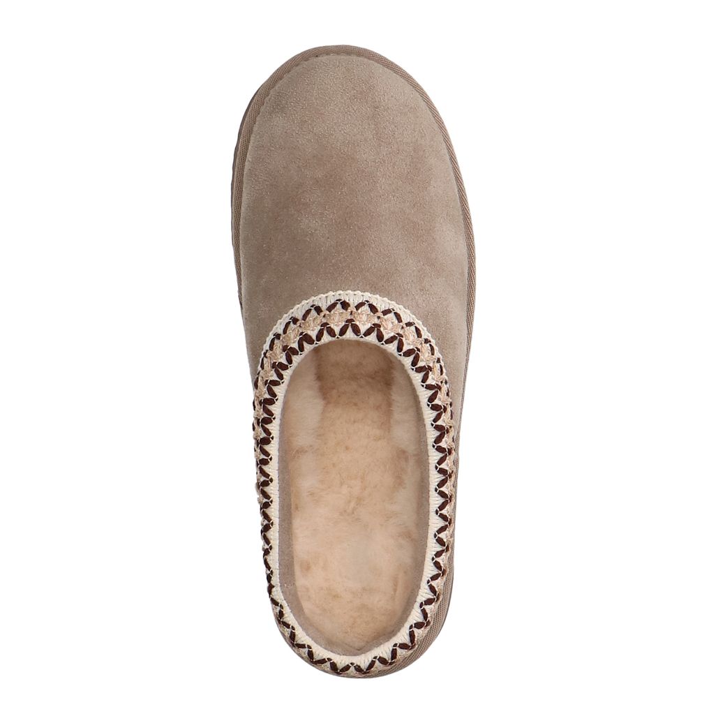 Beige suède instappers met wol