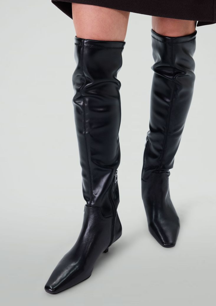 Zwarte hoge stretch laarzen met kitten heel