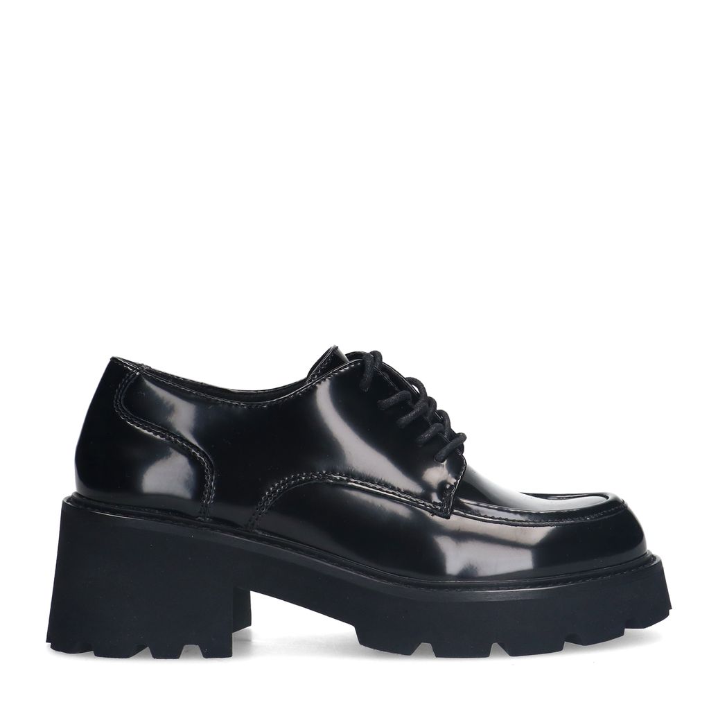 Schwarze Lederschnürschuhe