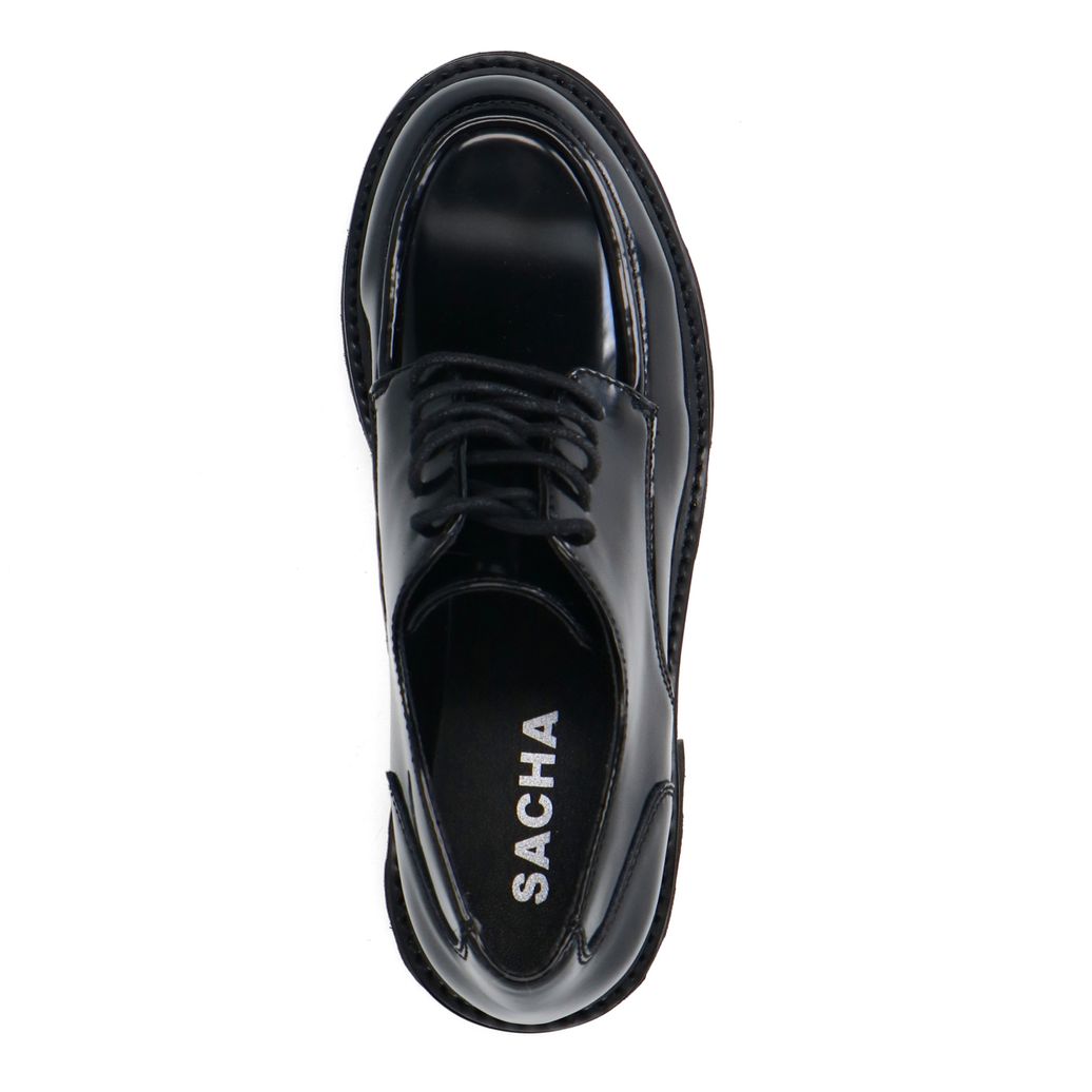 Schwarze Lederschnürschuhe