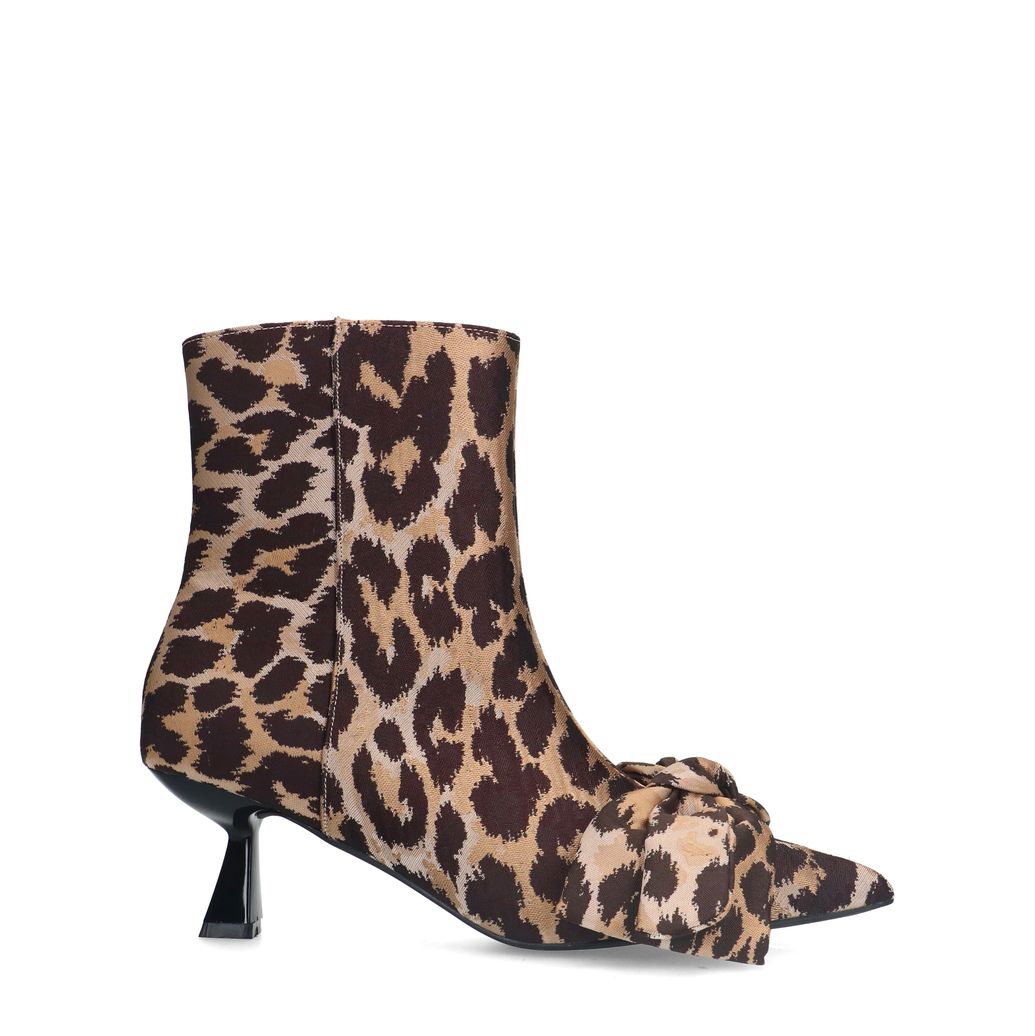 Leopard enkellaarsjes met hak
