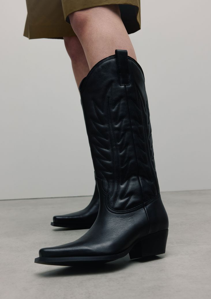 Schwarze Cowboystiefel aus Leder
