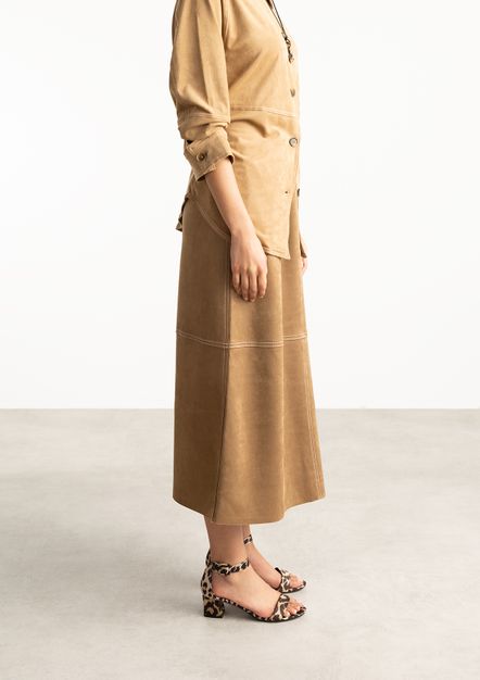 Sandaletten mit Leoprint und Blockabsatz