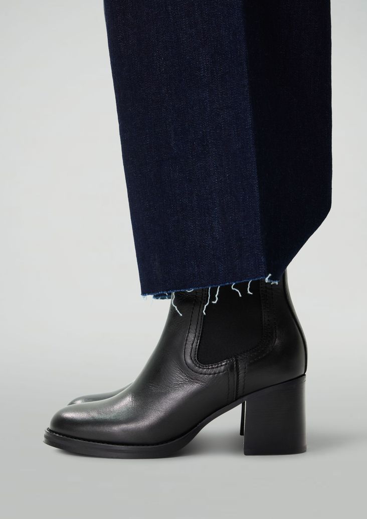 Bottines cuir à talon cubain - noir