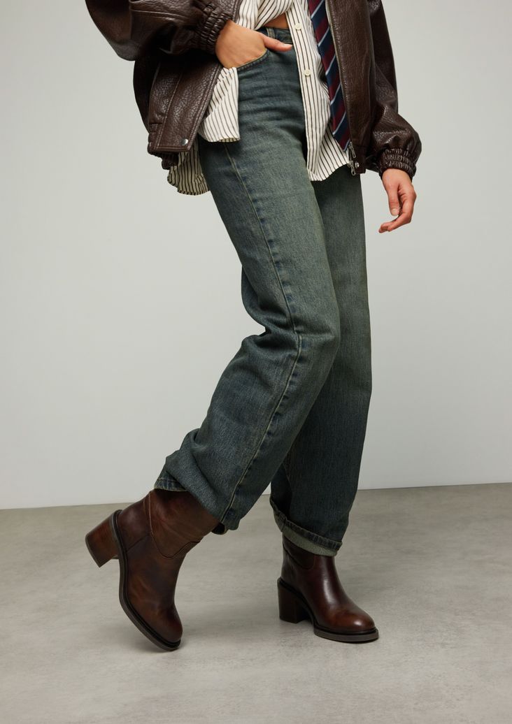Bottines en cuir au talon carré - marron