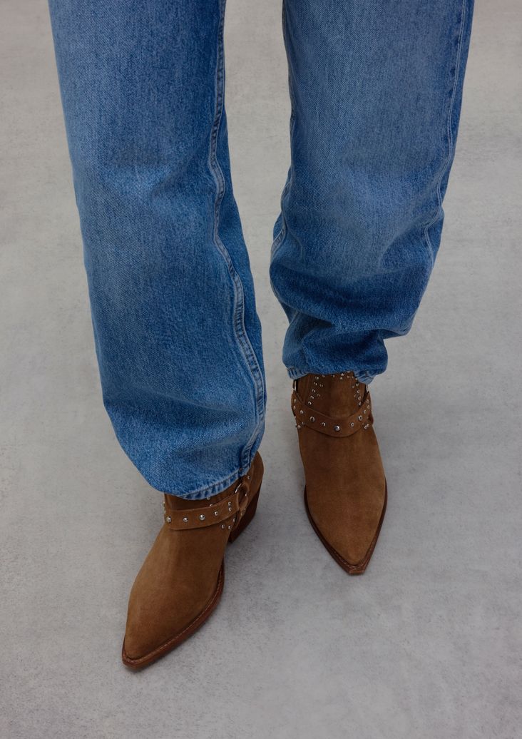 Cognac suède western enkellaarsjes met studs