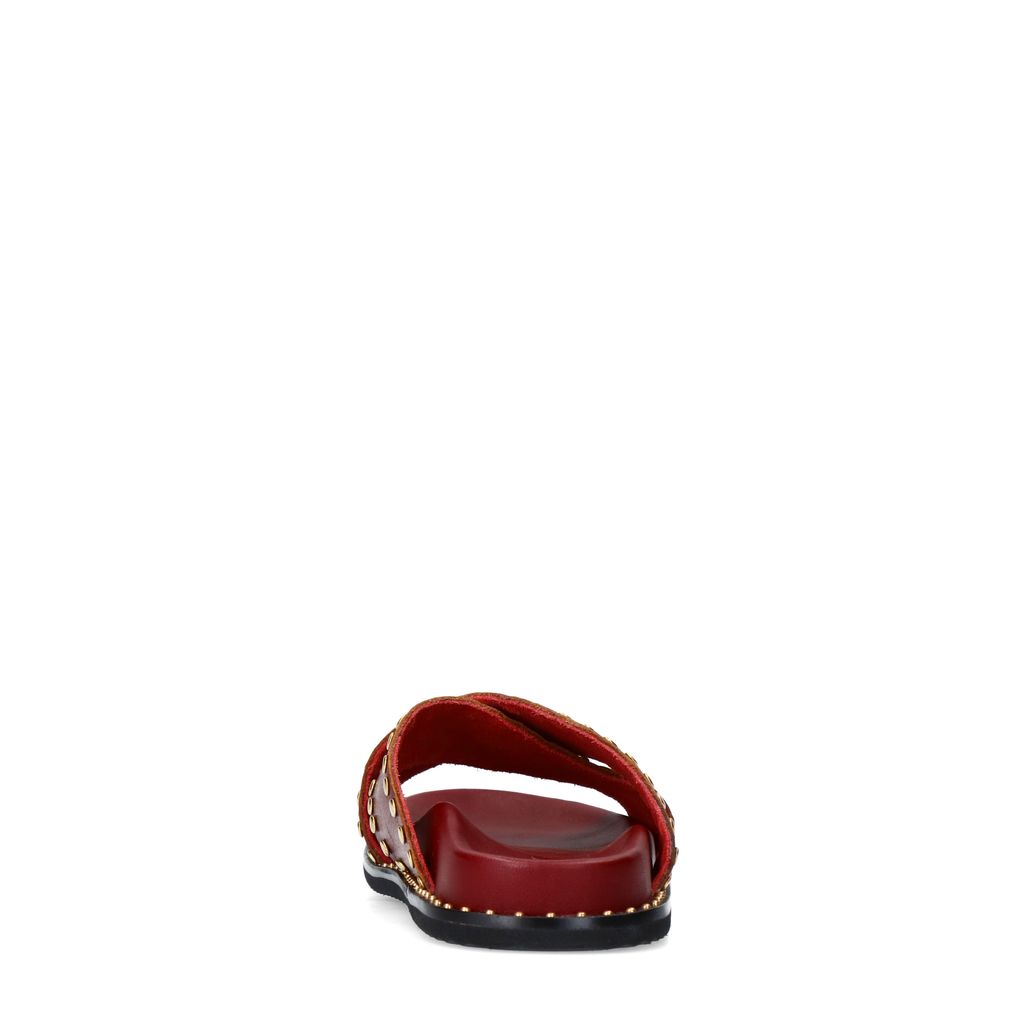 Rode slippers met goudkleurige studs