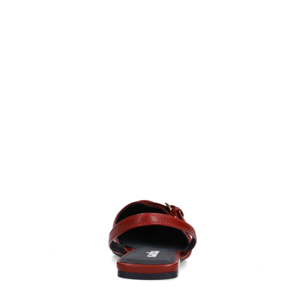 Slingbacks avec boucles - rouge