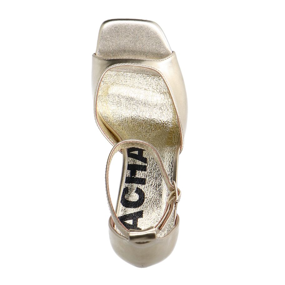 Gouden sandalen met hak