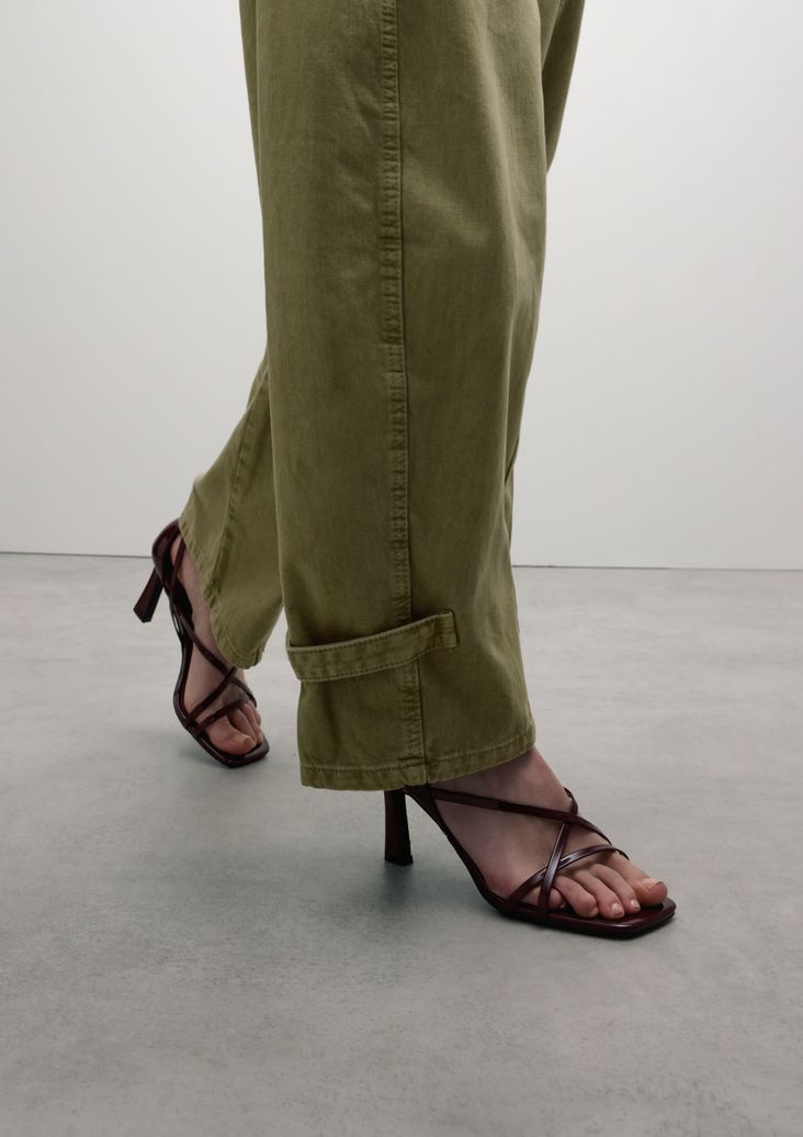 Sandales à talon - rouge