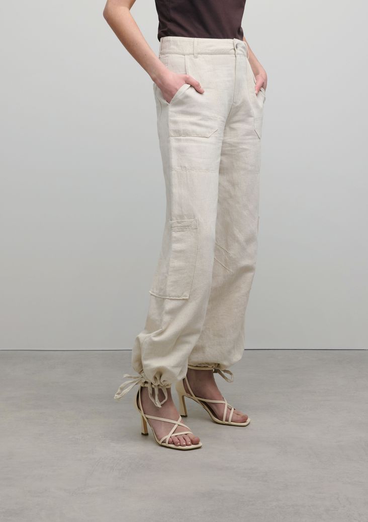 Offwhite Sandaletten