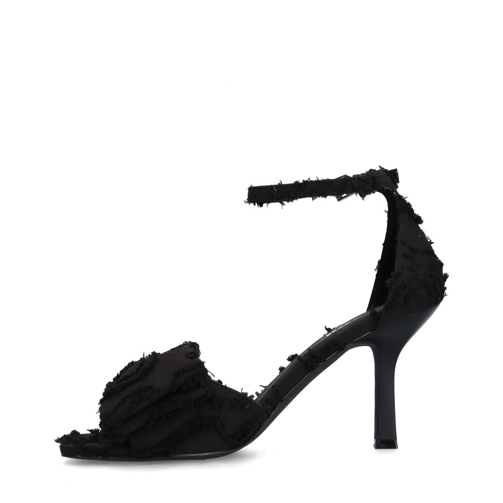 Zwarte sandalen met hak en strik