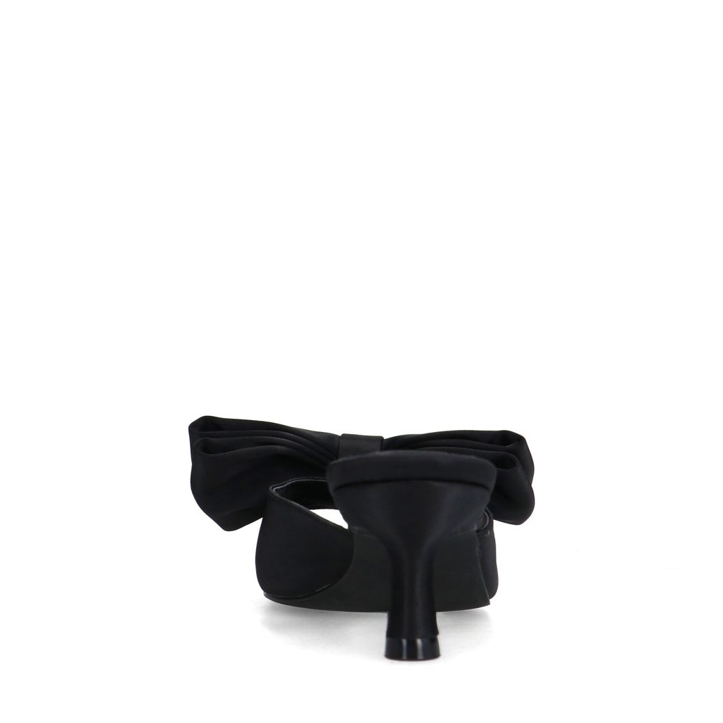 Schwarze Mules mit Absatz und Schleife