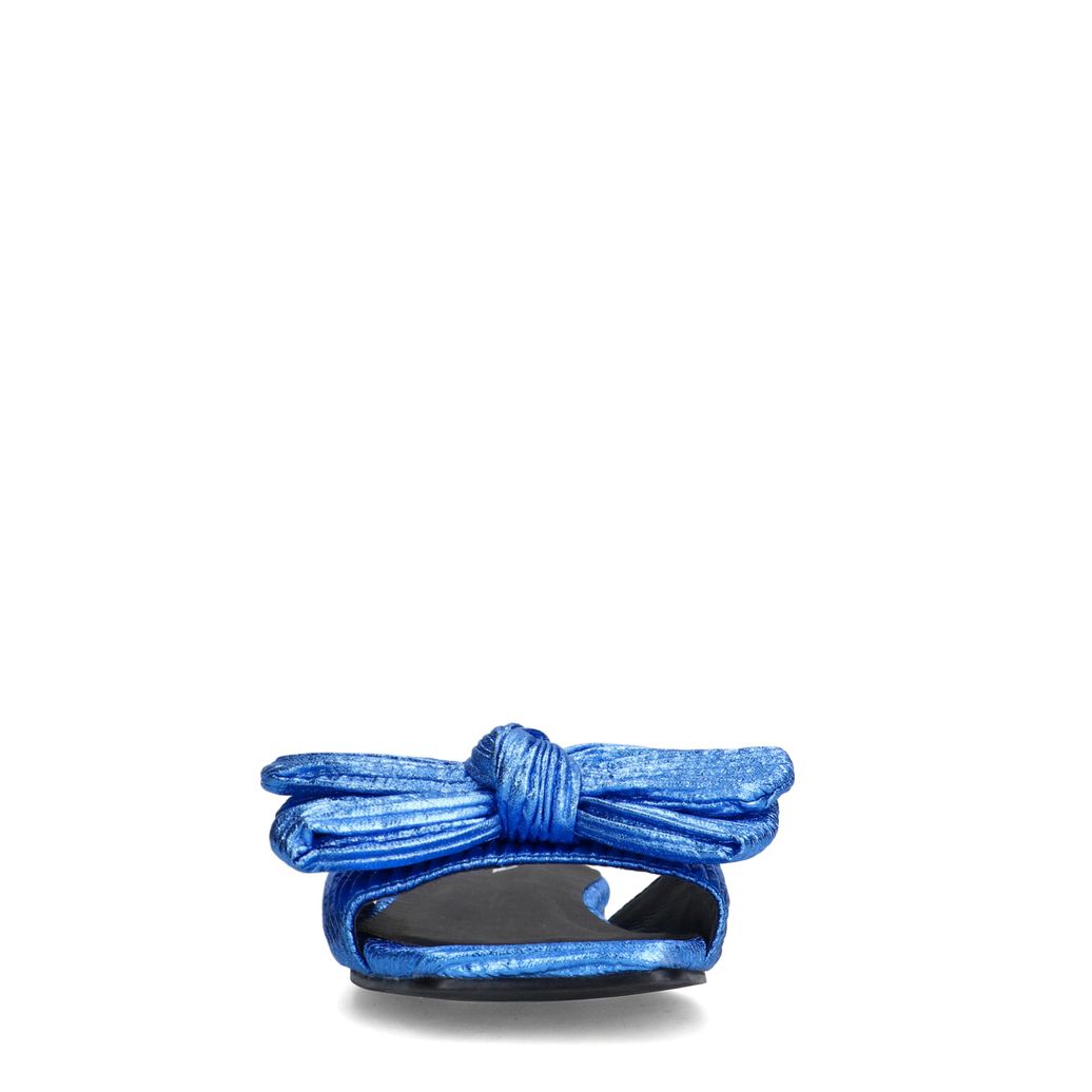 Blaue Sandalen mit Schleife