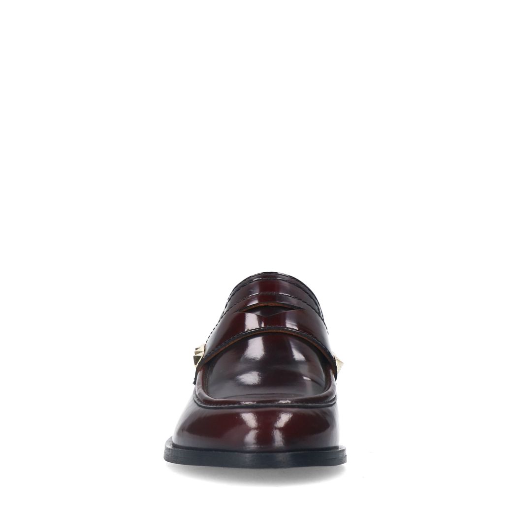 Mocassins en cuir avec clous - rouge